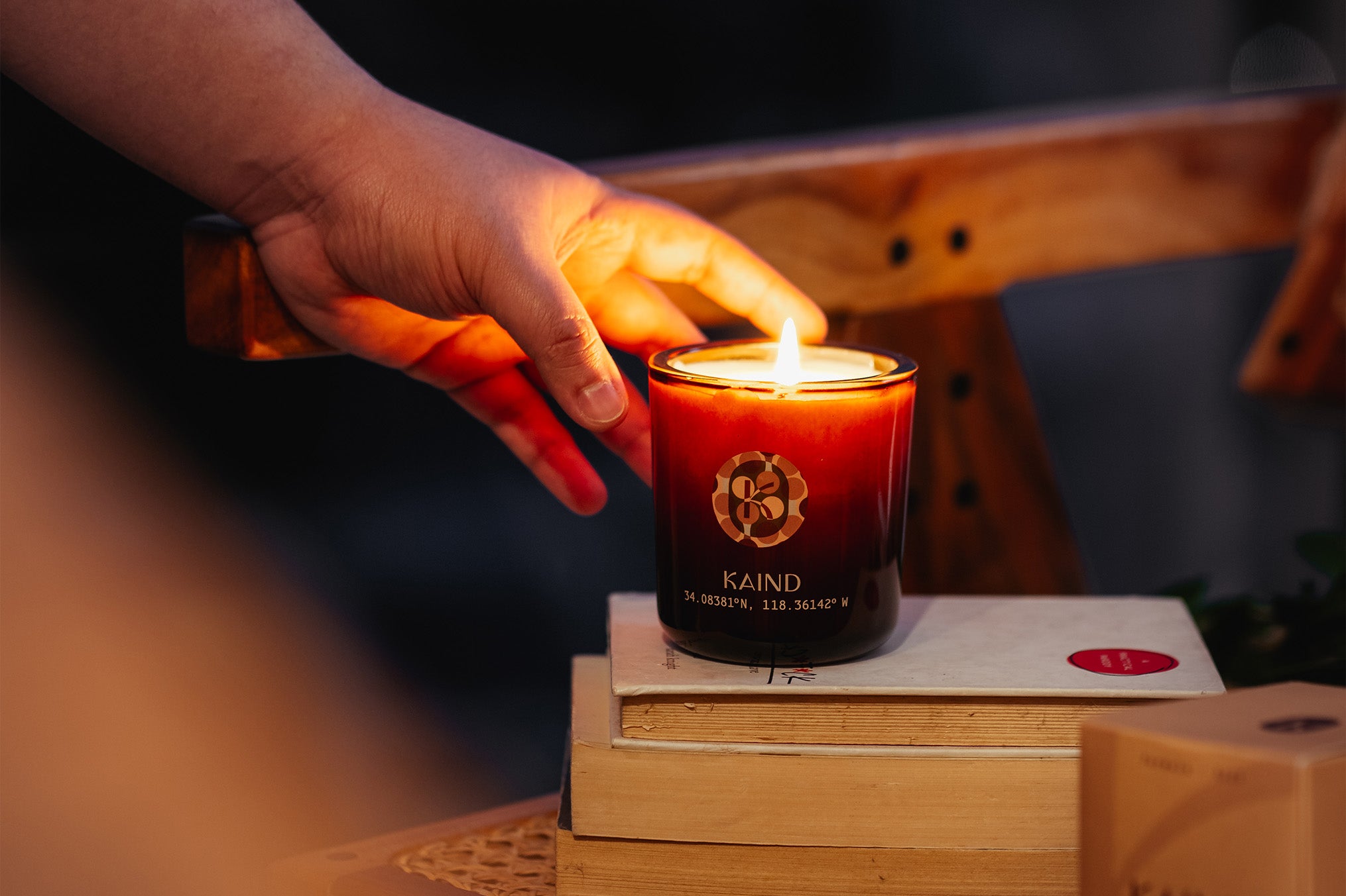 Embracing Autumn: Top Candle Scents to Warm Your Home This Fall
